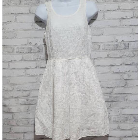 J Crew White Summer Dress Sleeveless Crinkle Textured Womens Size 00 - Picture 1 of 4